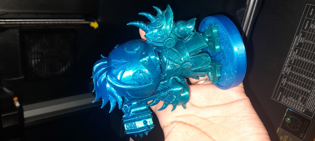 Image warrior duck with war hammer