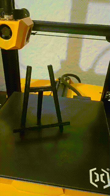 Image Nana's painting + easel