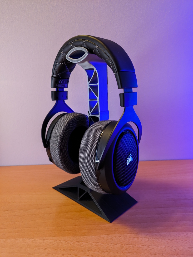 Image Headphone holder with industrial design