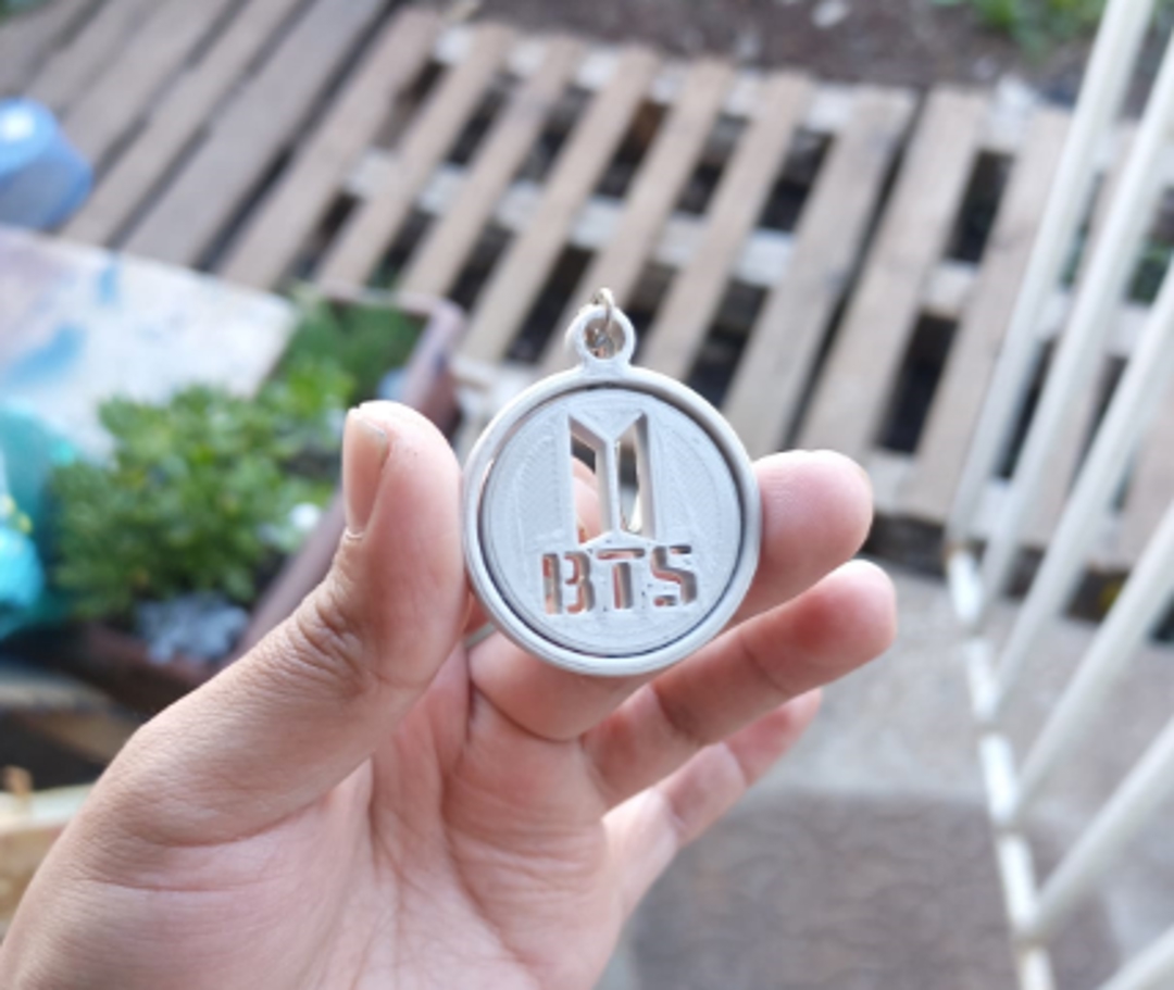 Model image KEYCHAIN FIDGET TOY BTS